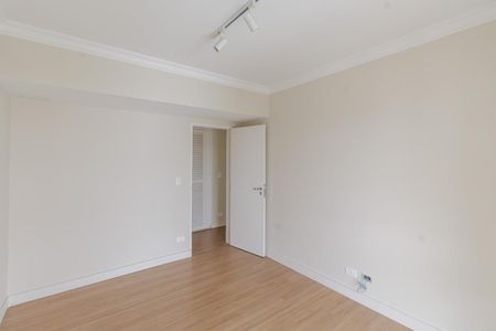 Apartamento à venda com 260m², 3 quartos e 2 vagasQuarto 1