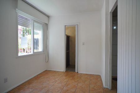 Quarto de kitnet/studio à venda com 1 quarto, 33m² em Jardim Dona Leopoldina, Porto Alegre