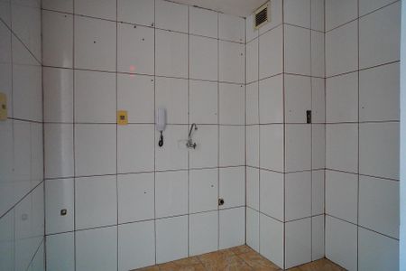 Sala-Cozinha  de kitnet/studio à venda com 1 quarto, 33m² em Jardim Dona Leopoldina, Porto Alegre