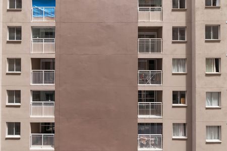 Vista da Sala de apartamento para alugar com 2 quartos, 34m² em Parque Industrial Tomas Edson, São Paulo
