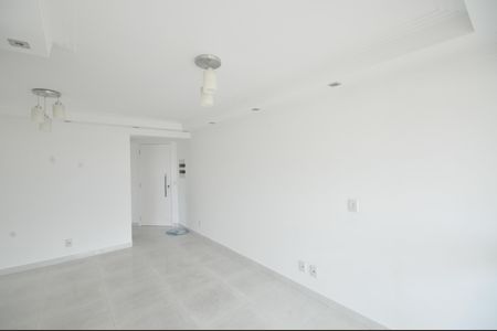 Sala de apartamento à venda com 3 quartos, 67m² em Vila Medeiros, São Paulo