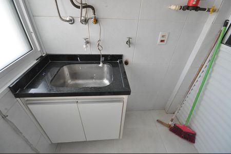 Apartamento à venda com 67m², 3 quartos e 1 vagaÁrea de Serviço