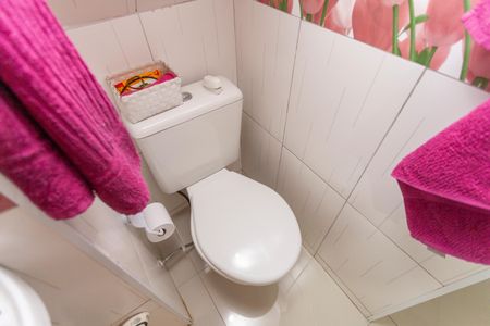 Casa à venda com 160m², 3 quartos e 2 vagasBanheiro da Suíte