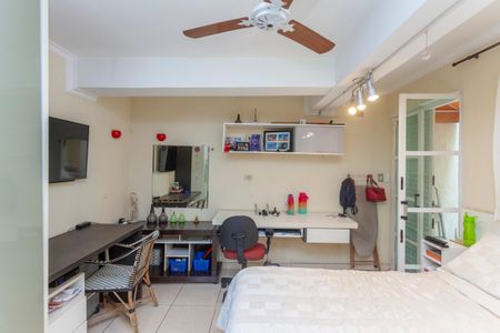 Casa à venda com 160m², 3 quartos e 2 vagasQuarto Suíte