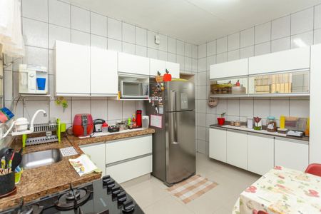 Casa à venda com 160m², 3 quartos e 2 vagasCozinha