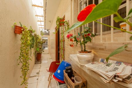 Casa à venda com 160m², 3 quartos e 2 vagasCorredor