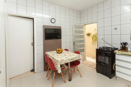 Casa à venda com 160m², 3 quartos e 2 vagasCozinha