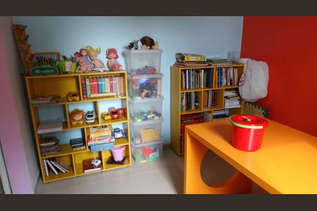 Apartamento à venda com 54m², 2 quartos e 1 vaga Apartamento à venda com 54m², 2 quartos e 1 vagaSala de Leitura