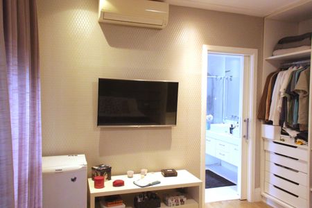 Apartamento para alugar com 340m², 3 quartos e 2 vagasSuíte 2