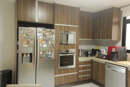 Apartamento para alugar com 340m², 3 quartos e 2 vagasCozinha