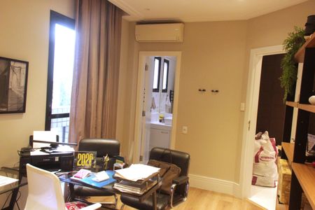 Apartamento para alugar com 340m², 3 quartos e 2 vagasSuíte 3