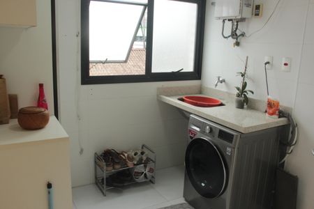 Apartamento para alugar com 340m², 3 quartos e 2 vagasÁrea de Serviço