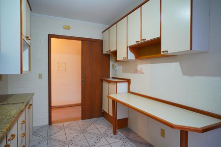 Apartamento à venda com 98m², 2 quartos e 1 vagaCozinha 