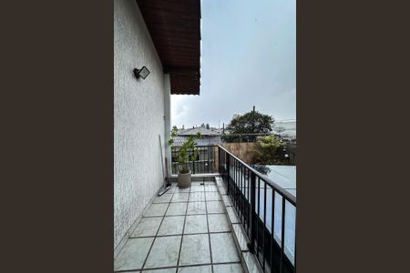 Casa à venda com 254m², 5 quartos e 3 vagas Casa à venda com 254m², 5 quartos e 3 vagasVaranda do Escritório