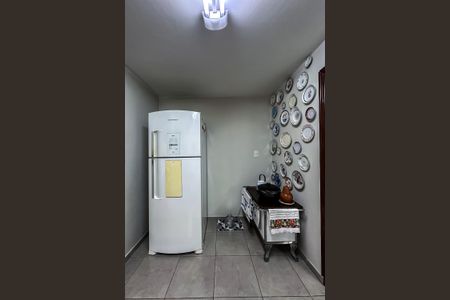 Casa à venda com 254m², 5 quartos e 3 vagas Casa à venda com 254m², 5 quartos e 3 vagasCozinha