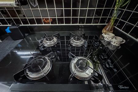 Casa à venda com 254m², 5 quartos e 3 vagas Casa à venda com 254m², 5 quartos e 3 vagasCozinha