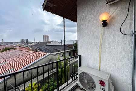 Casa à venda com 254m², 5 quartos e 3 vagas Casa à venda com 254m², 5 quartos e 3 vagasVaranda da Suíte