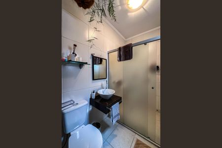 Casa à venda com 254m², 5 quartos e 3 vagas Casa à venda com 254m², 5 quartos e 3 vagasBanheiro