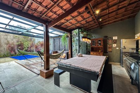 Casa à venda com 254m², 5 quartos e 3 vagas Casa à venda com 254m², 5 quartos e 3 vagasÁrea gourmet