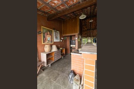 Casa para alugar com 300m², 5 quartos e 6 vagas Casa para alugar com 300m², 5 quartos e 6 vagasTerraço