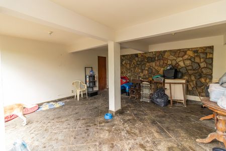 Casa para alugar com 300m², 5 quartos e 6 vagas Casa para alugar com 300m², 5 quartos e 6 vagasGaragem