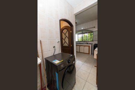 Casa para alugar com 300m², 5 quartos e 6 vagas Casa para alugar com 300m², 5 quartos e 6 vagasÁrea de Serviço