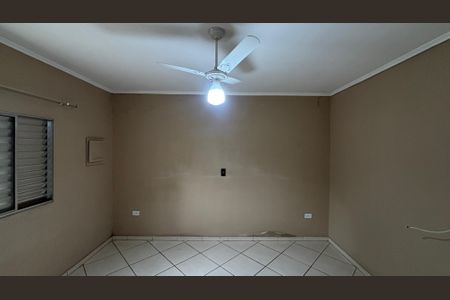 Casa para alugar com 103m², 2 quartos e 1 vagaQuarto 1