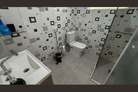 Banheiro de casa para alugar com 2 quartos, 103m² em Jardim Ana Maria, Santo André