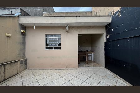 Casa para alugar com 103m², 2 quartos e 1 vagaQuintal