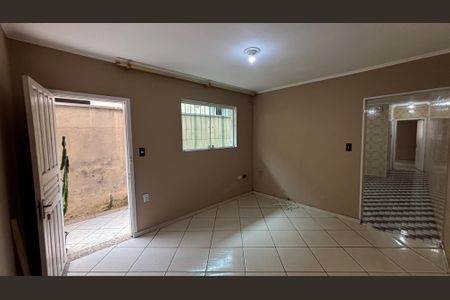Sala de casa para alugar com 2 quartos, 103m² em Jardim Ana Maria, Santo André
