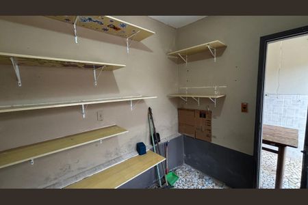 Casa para alugar com 103m², 2 quartos e 1 vagaÁrea de Serviço - Quarto de Apoio