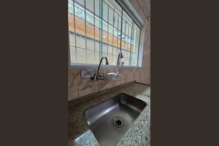 Casa para alugar com 103m², 2 quartos e 1 vagaCozinha