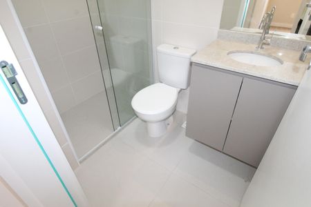 Banheiro de apartamento para alugar com 2 quartos, 50m² em Floresta, São José dos Campos