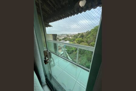 Varanda de casa de condomínio para alugar com 2 quartos, 69m² em Colubandê, São Gonçalo