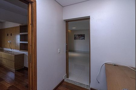 Apartamento para alugar com 103m², 2 quartos e 2 vagashall íntimo_4