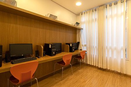 Apartamento para alugar com 103m², 2 quartos e 2 vagassala de home office_1