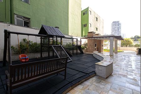 Apartamento para alugar com 103m², 2 quartos e 2 vagasplay ground_2