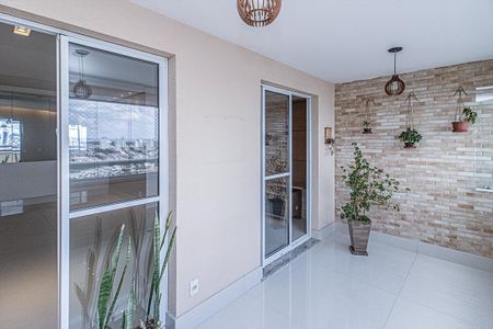 Apartamento para alugar com 103m², 2 quartos e 2 vagassacada_4