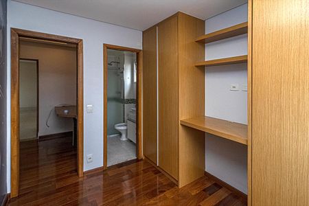 Apartamento para alugar com 103m², 2 quartos e 2 vagassuíte 1_3