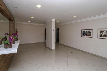 Apartamento para alugar com 103m², 2 quartos e 2 vagashall de entrada_1