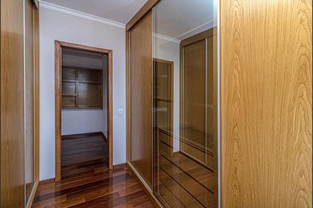 Apartamento para alugar com 103m², 2 quartos e 2 vagascloset na suíte 2_4