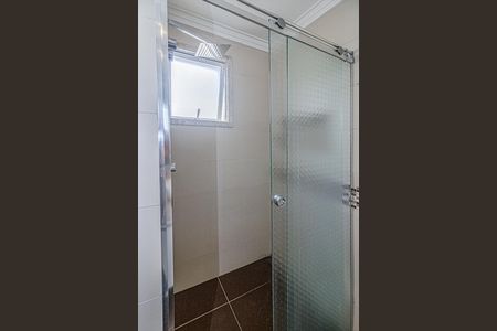 Apartamento para alugar com 103m², 2 quartos e 2 vagasbanheiro na suíte 2_3
