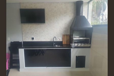 Casa de condomínio para alugar com 115m², 3 quartos e 2 vagasCozinha