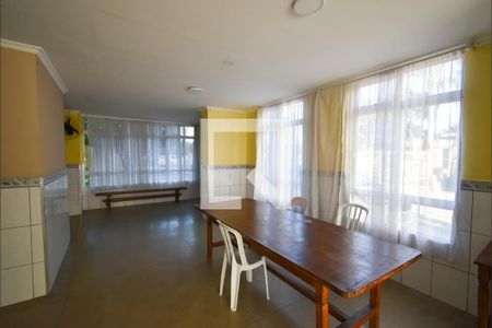 Apartamento para alugar com 50m², 2 quartos e 1 vagaÁrea comum - Salão de festas