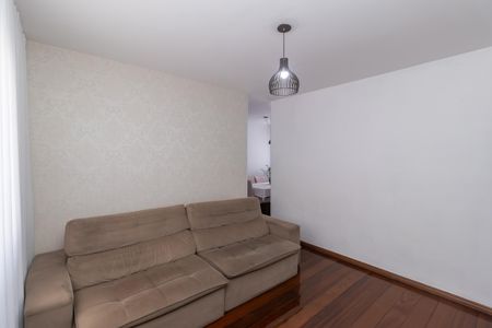 Apartamento para alugar com 90m², 3 quartos e 1 vagaSala