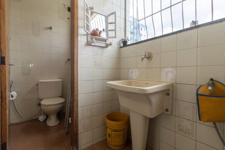 Apartamento para alugar com 90m², 3 quartos e 1 vagaÁrea de Serviço