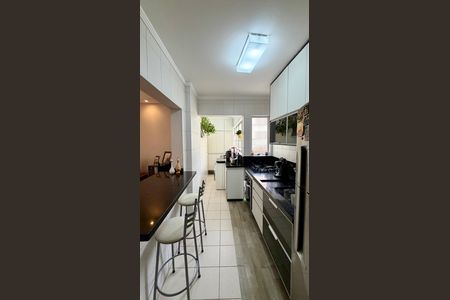 Apartamento à venda com 83m², 3 quartos e 1 vaga