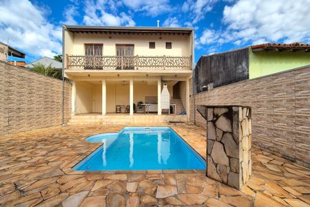 Casa à venda com 226m², 3 quartos e 3 vagasVista do Quarto 3 