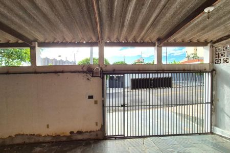 Vista da Sala  de casa para alugar com 3 quartos, 226m² em Jardim Campos Elíseos, Campinas