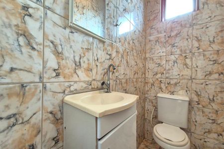 Casa à venda com 226m², 3 quartos e 3 vagasBanheiro Masculino 